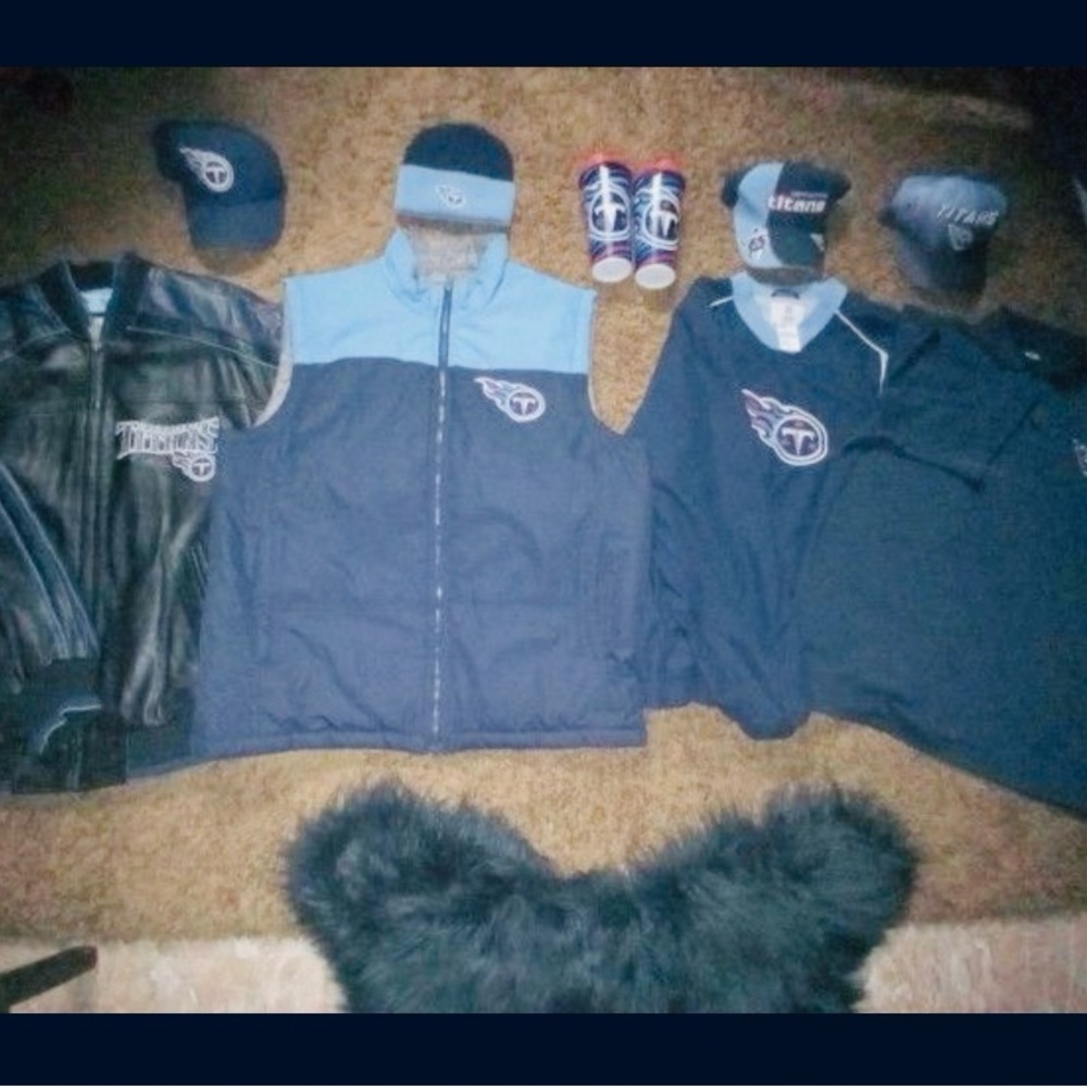 Ultimate Tennessee Titans Fan Bundle